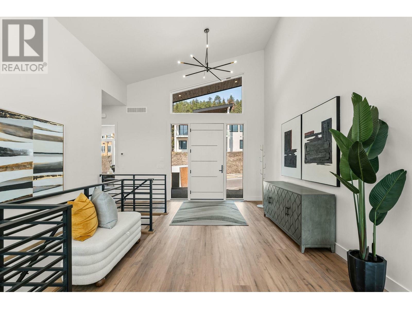 Photo de la propriété: 901 Melrose Street BC V1P 0A8