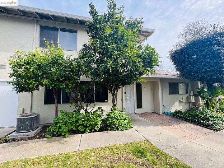 Property Photo:  1459 Del Rio Cir C  CA 94518 