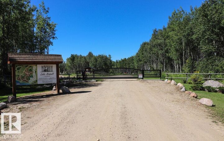 5519 Twp Rd 550 131  Rural Lac Ste. Anne County AB T0E 0L0 photo