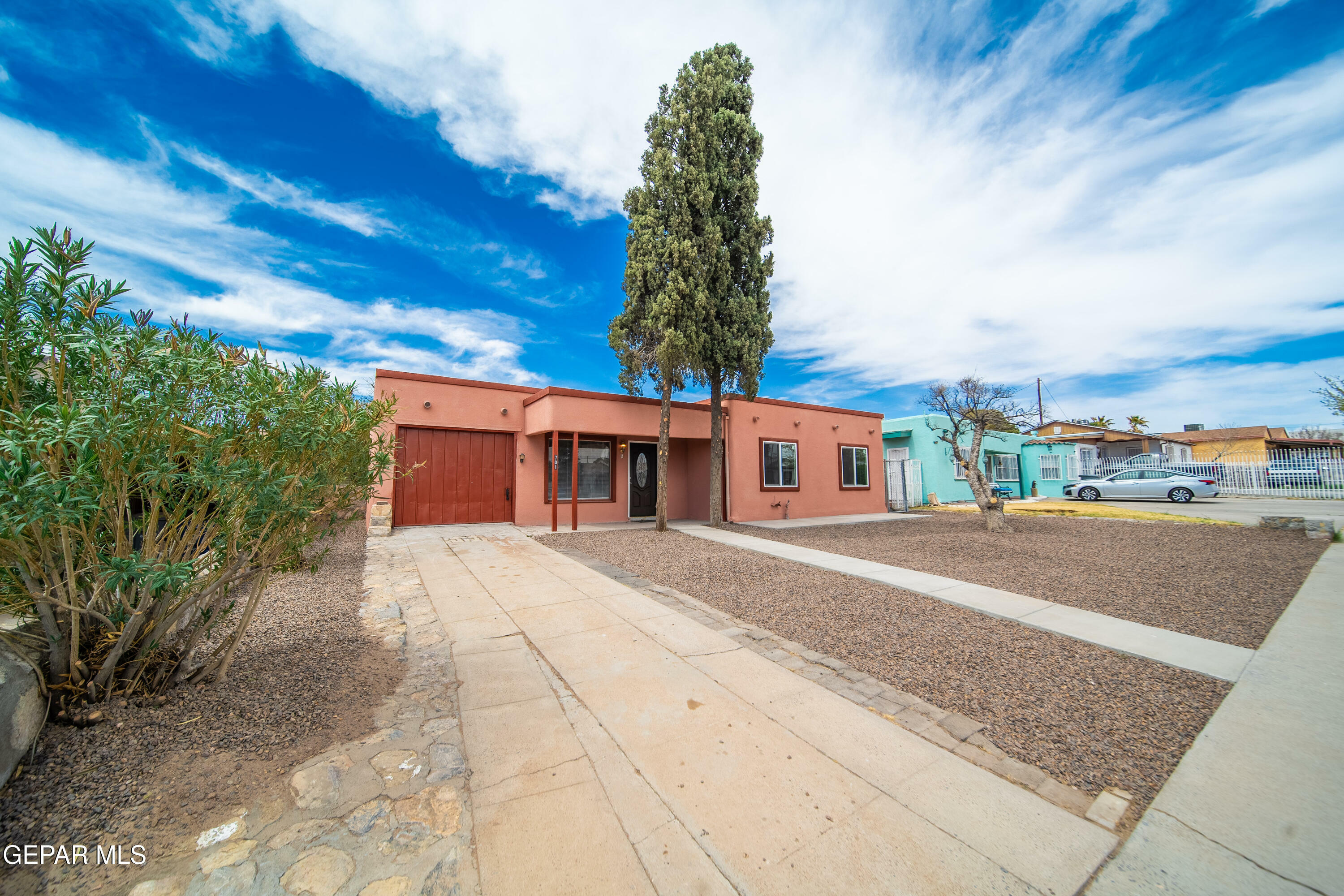 Property Photo: 701 Cardon Street TX 79903