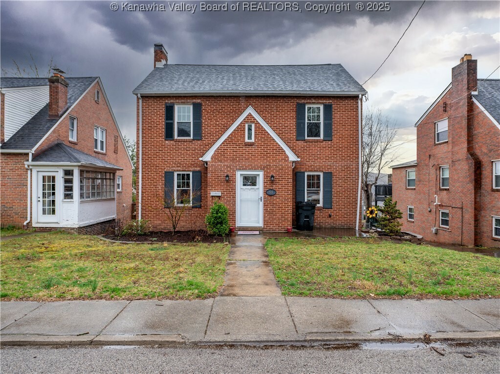 Property Photo: 519 Highland Avenue WV 25303