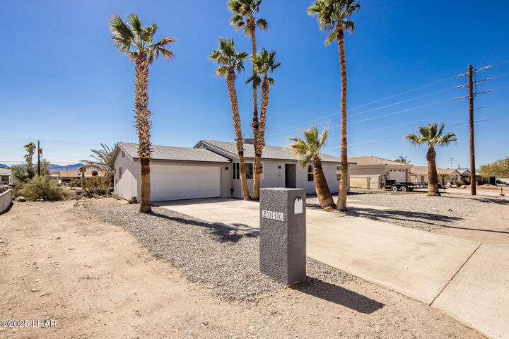 Property Photo: 2030 Mimosa Dr AZ 86403