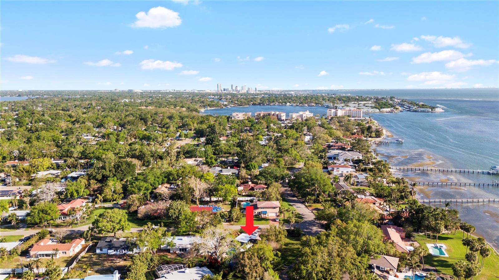 Property Photo: 6305 Bahama Shores Drive S FL 33705