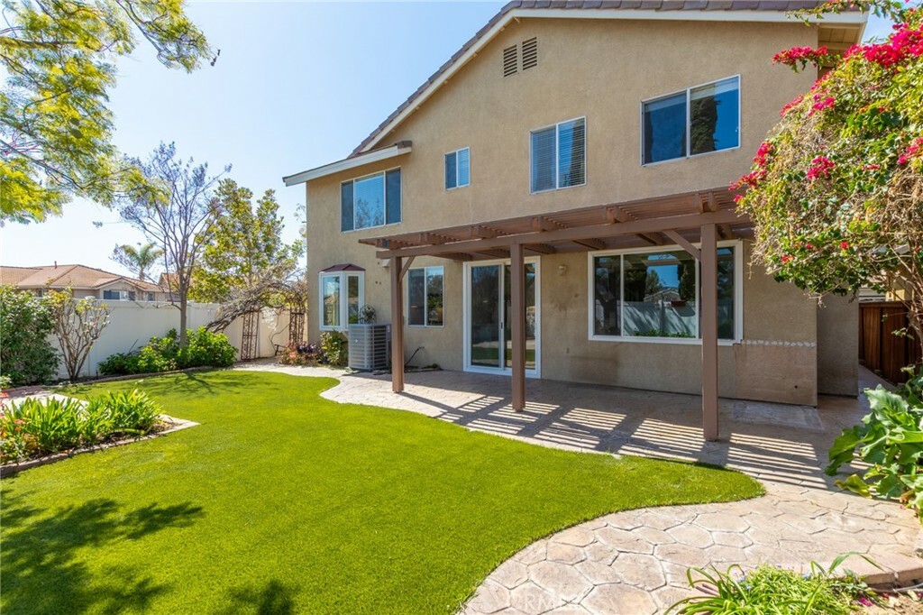 43252 Corte Astorga  Temecula CA 92592 photo