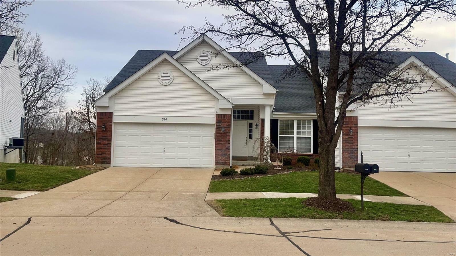 Property Photo: 990 Gandolf Way MO 63025