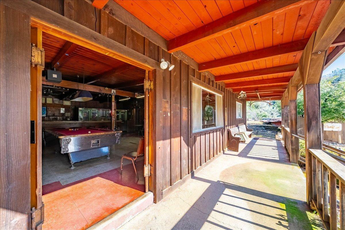 Property Photo: 1329 Ponderosa Way CA 95713