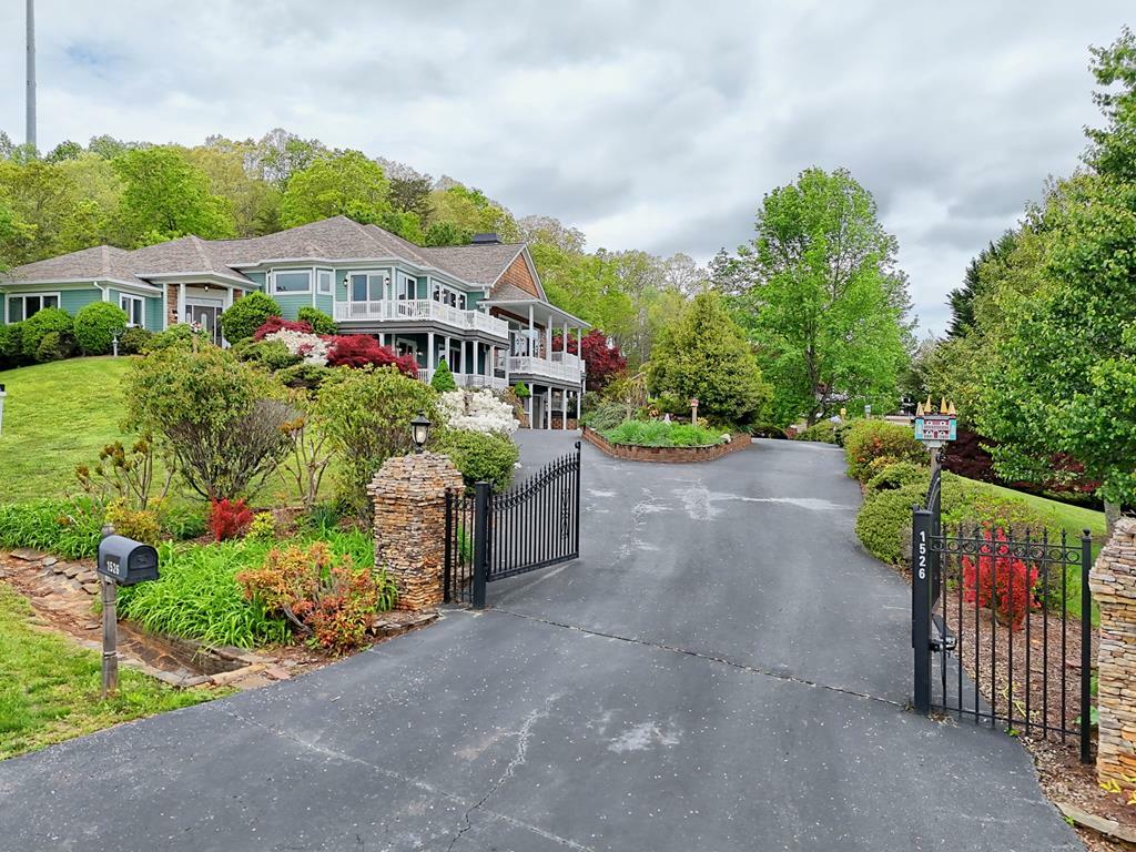 1526 Cedar View Lane  Hiawassee GA 30546 photo