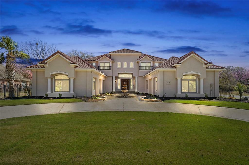 945 Deer Hollow Boulevard  Southlake TX 76092 photo