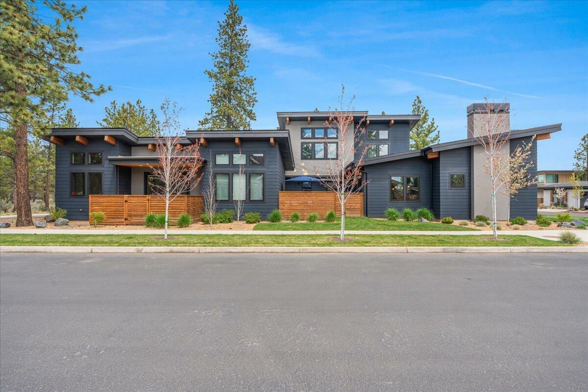 Property Photo: 3194 NW Celilo Lane Lot 126 OR 97703