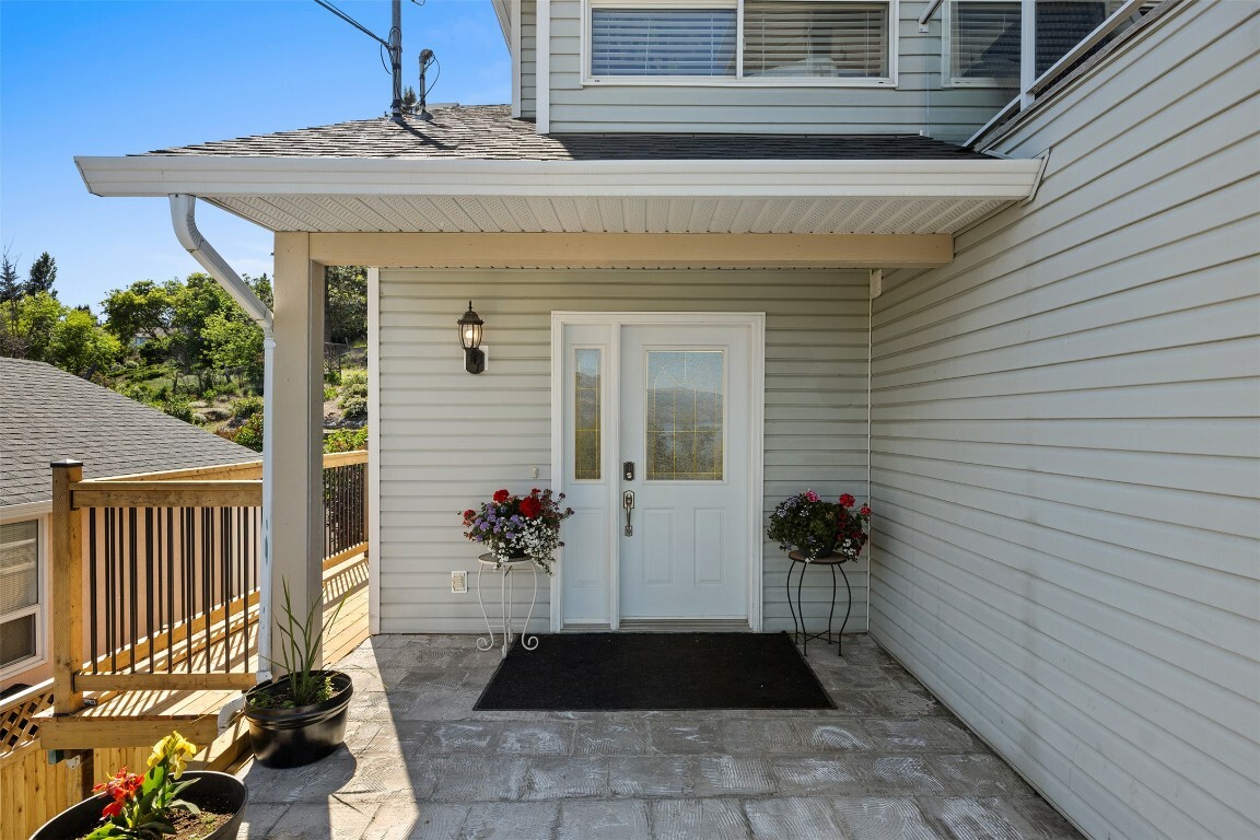 Property Photo: 4622 Princeton Avenue BC V0H 1X7