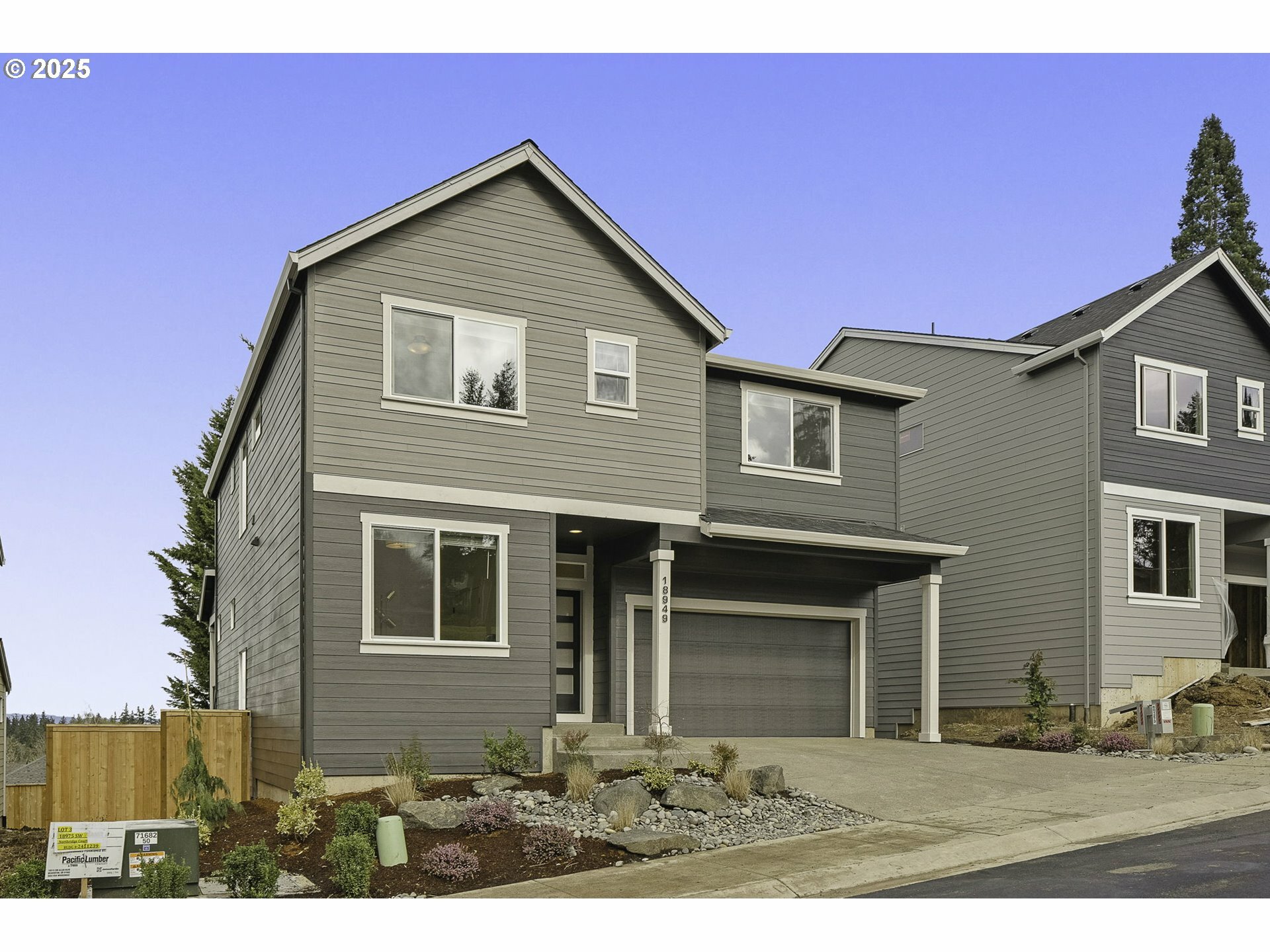 Property Photo: 18949 SW Northridge Ct OR 97003