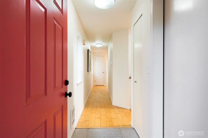 Property Photo:  14332  Wayne Place N  WA 98133 