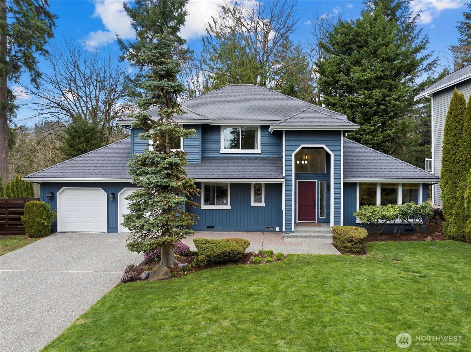 Property Photo:  13422 SE 85th Street  WA 98059 