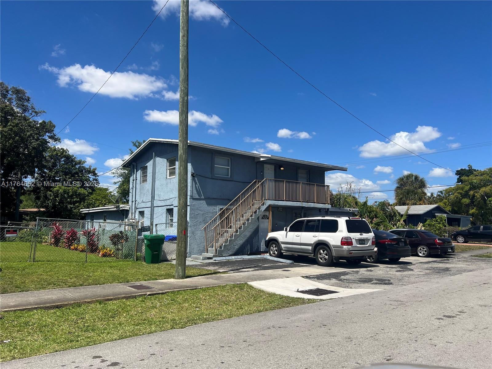 Property Photo:  1259 NW 29th Ave  FL 33311 