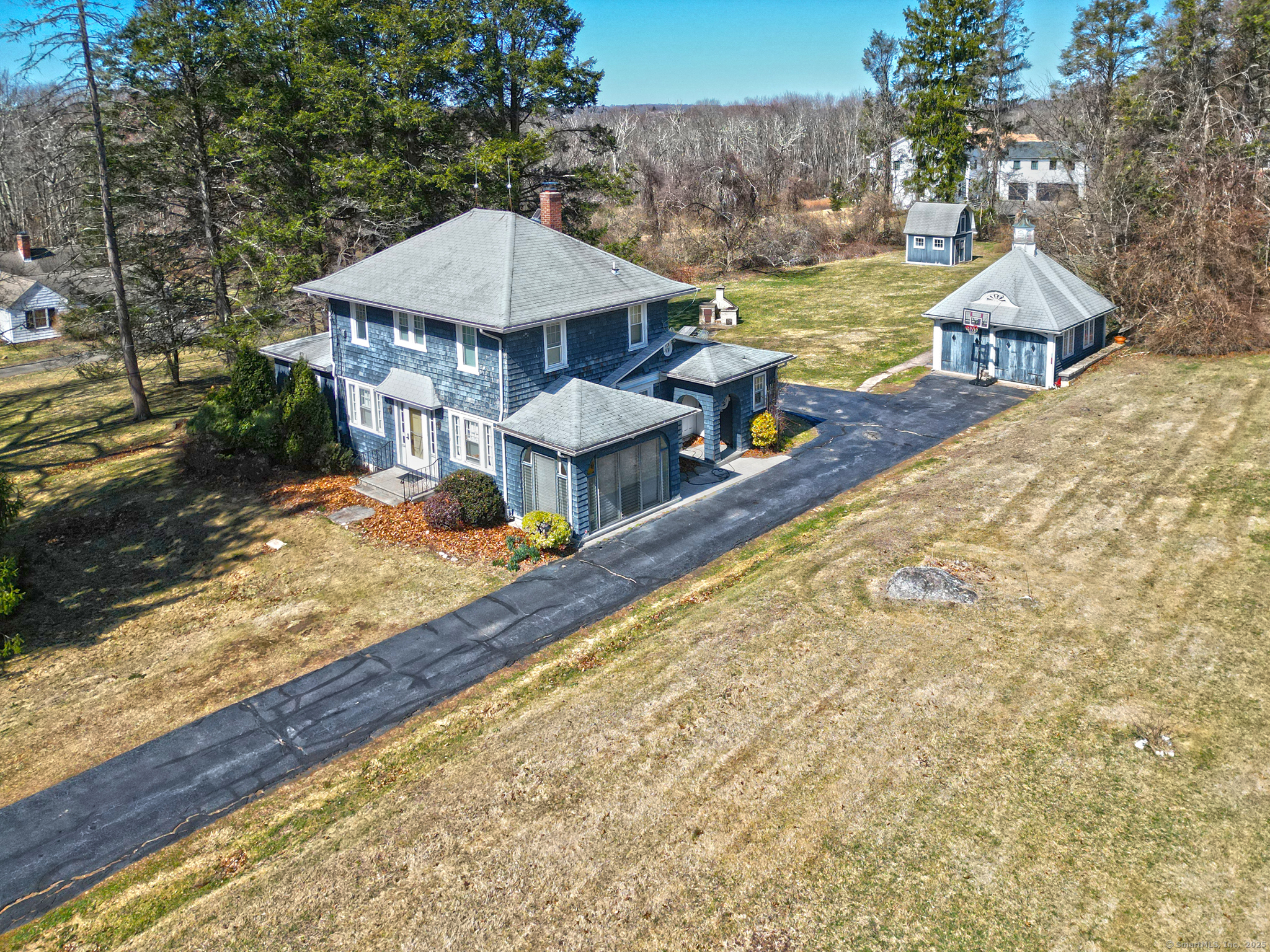 Property Photo: 1056 Orange Center Road CT 06477
