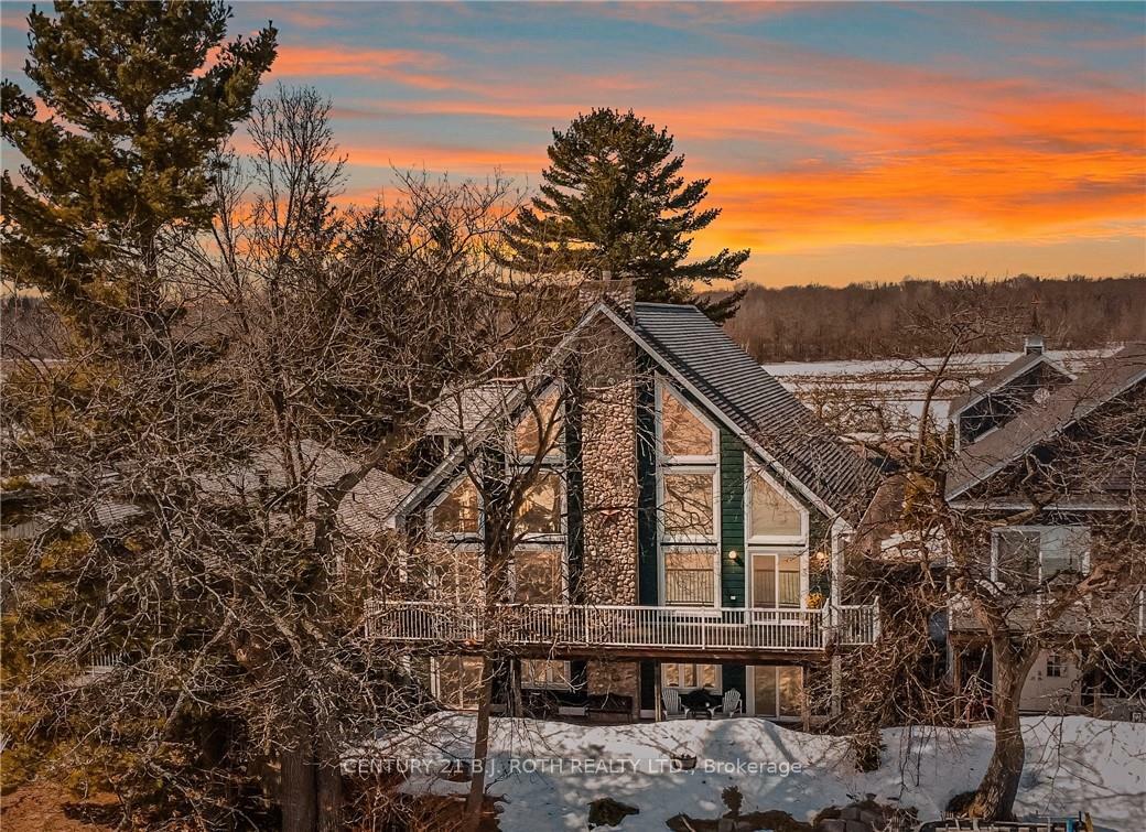Photo de la propriété: 3931 Menoke Beach Road ON L3V 0T9