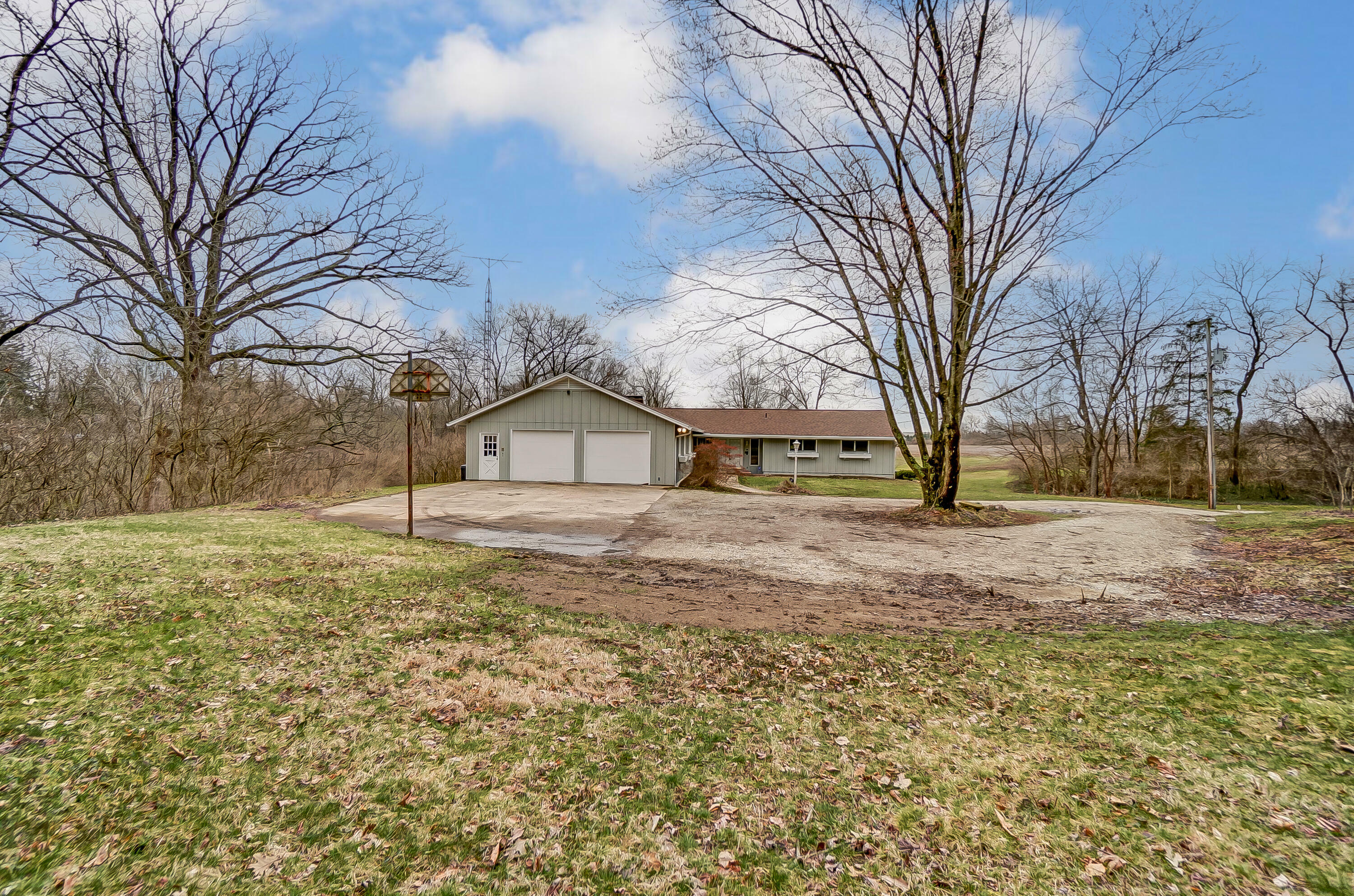 Property Photo:  1831 Fairfield Pike  OH 45502 