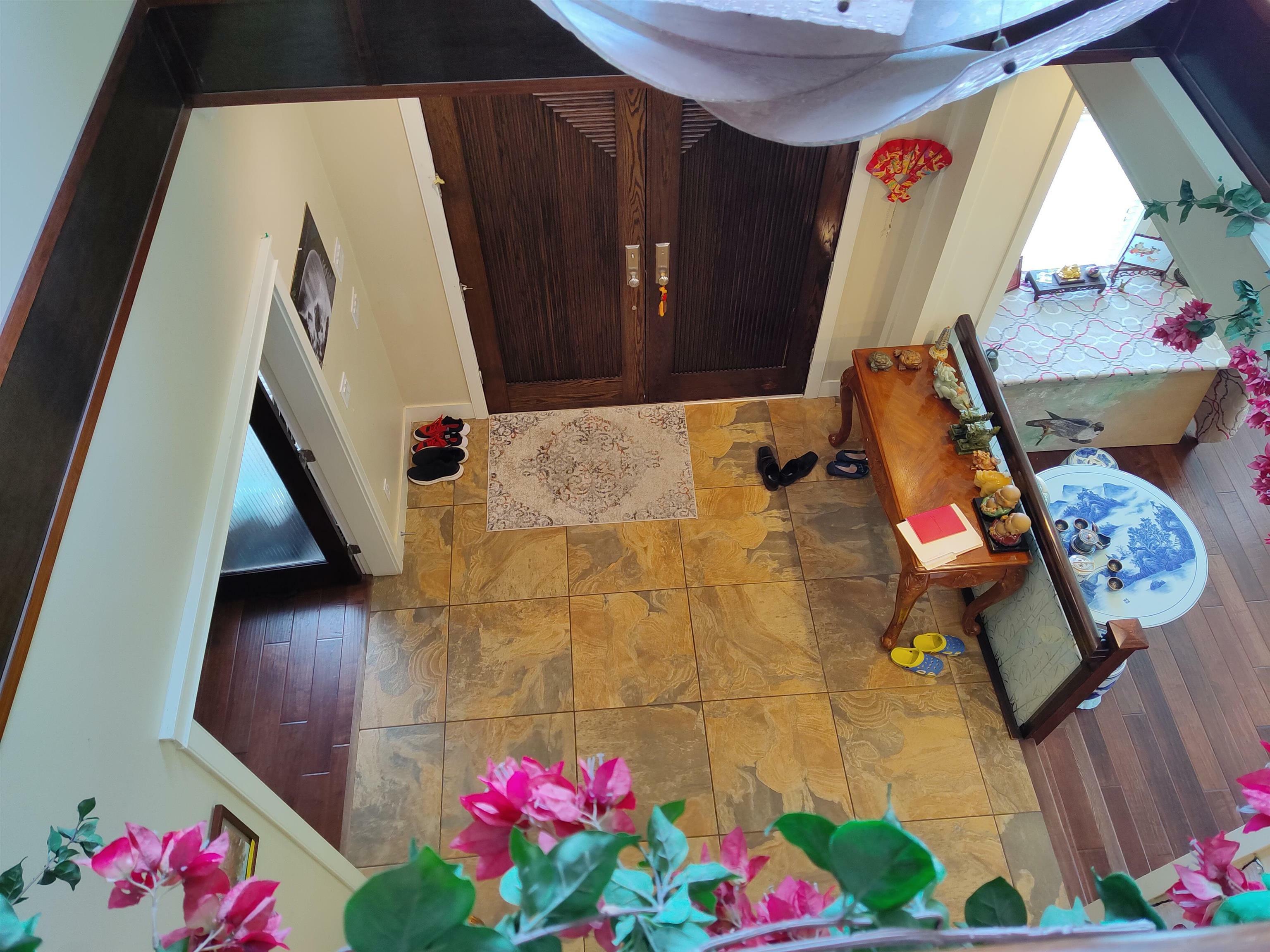 Property Photo: 2406 Norcrest Court BC V3J 1C6