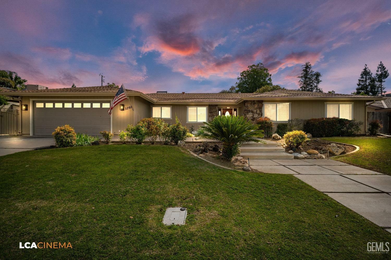 3707 Panorama Drive  Bakersfield CA 93306 photo