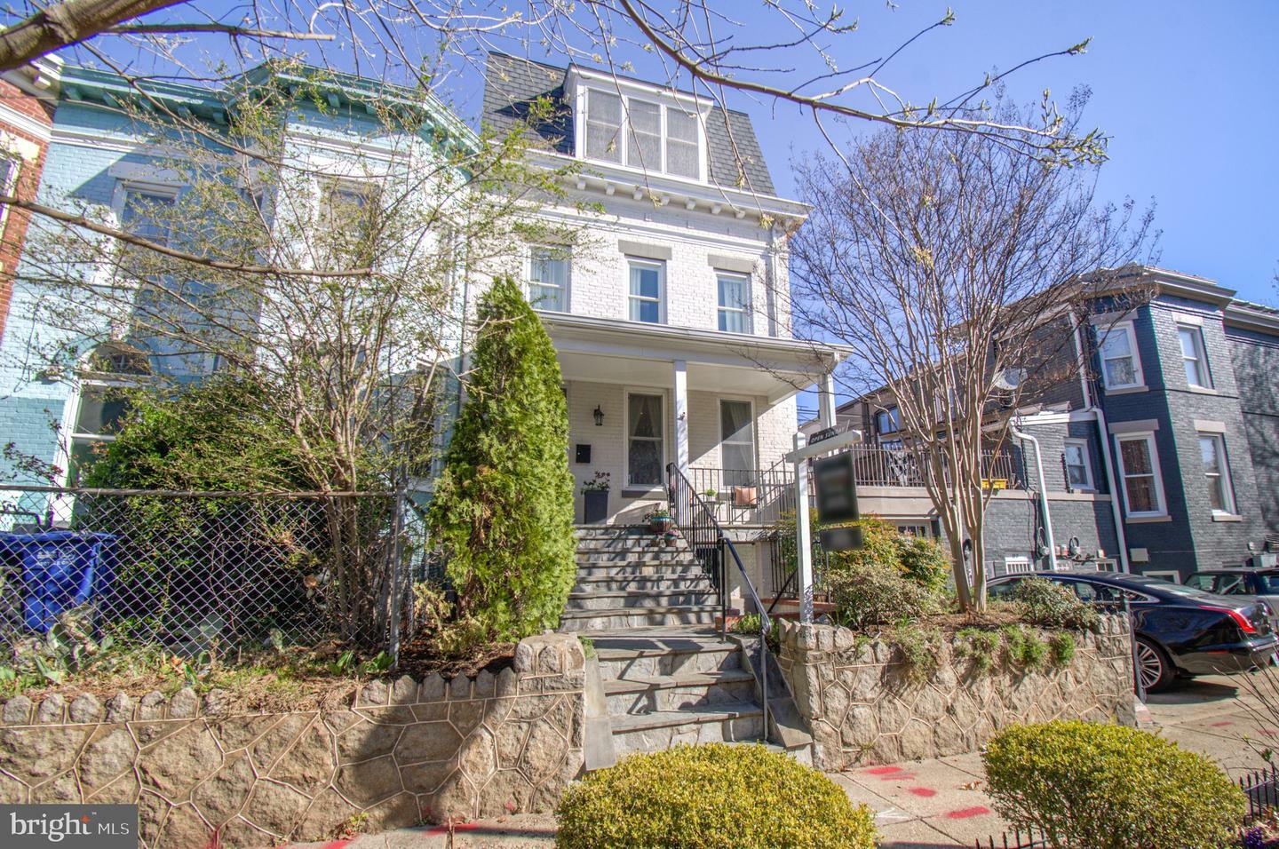 Property Photo: 1440 A Street NE DC 20002