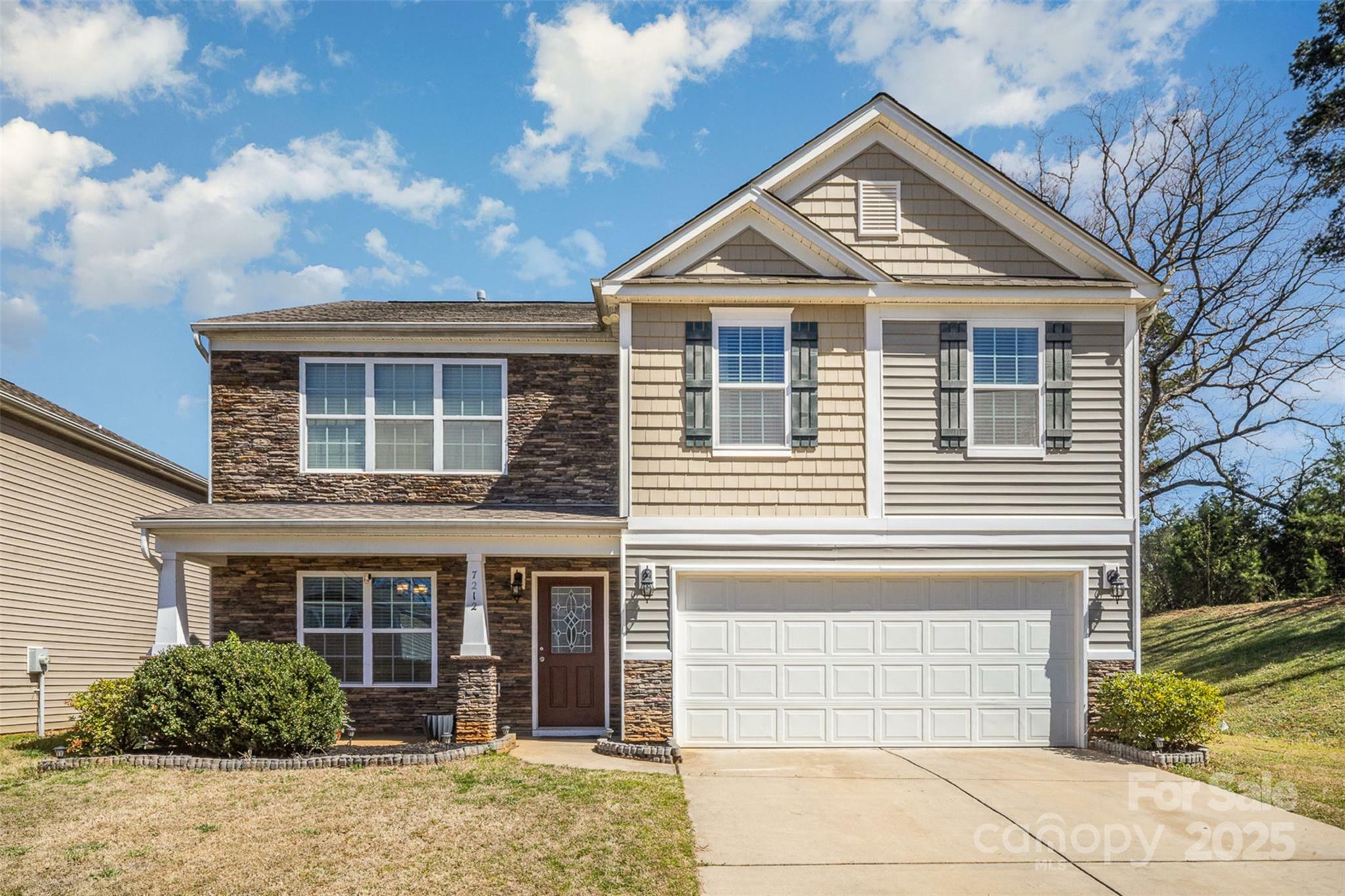 Property Photo: 7212 Niccoline Lane NC 28214