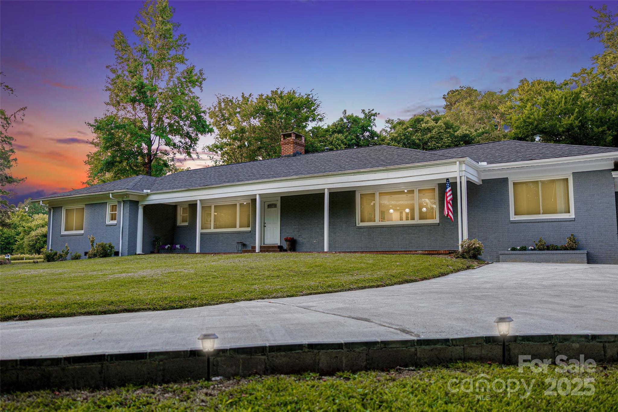 Property Photo: 421 Lakeside Drive SC 29730