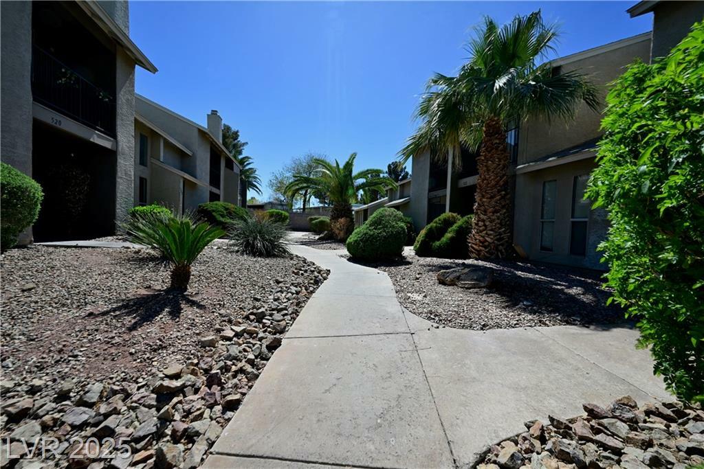 Property Photo: 516 Sellers Place NV 89011