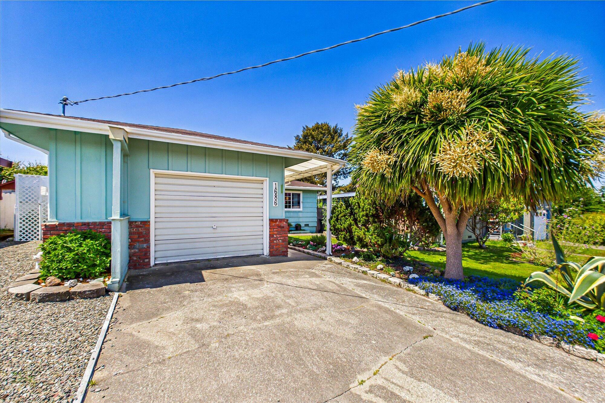 Property Photo: 1686 Ronald Avenue CA 95540