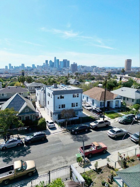 1430 Pennsylvania Avenue  Los Angeles CA 90033 photo