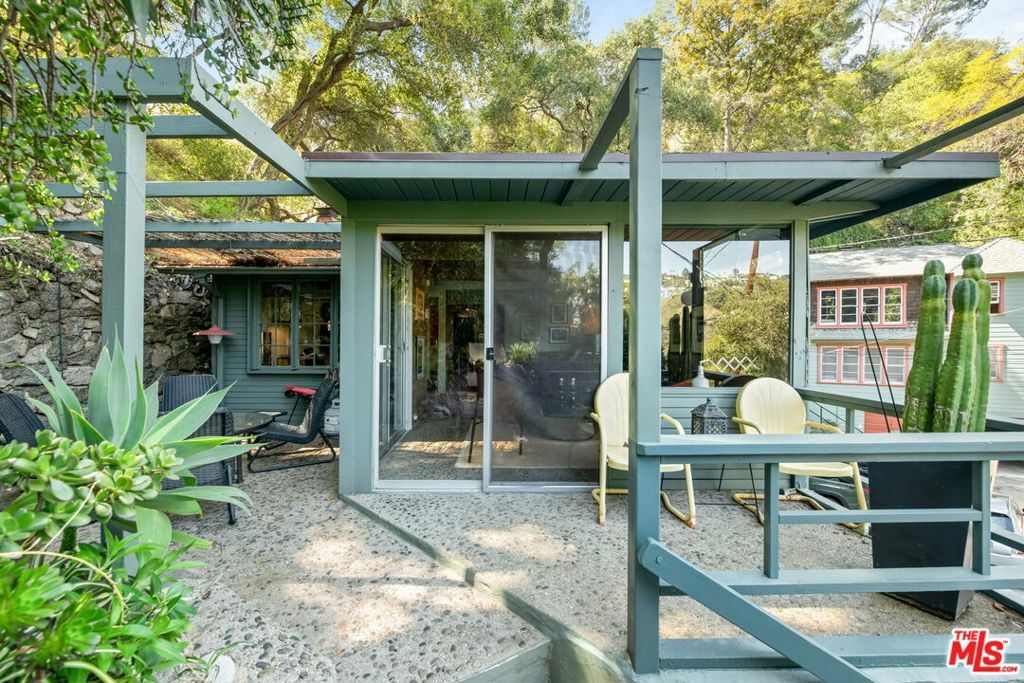Property Photo: 8260 Gould Avenue CA 90046