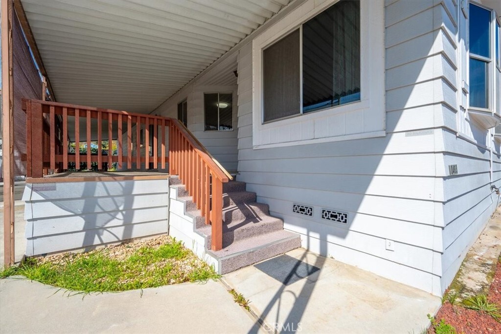 Property Photo:  10483 Cuesta Court  CA 93422 