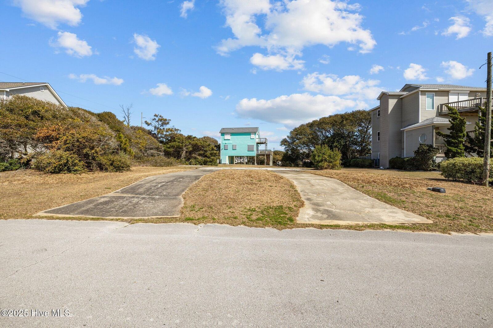 Property Photo: 104 L9 Surf View Road NC 28594