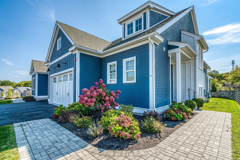 Property Photo: 18 Waterville Lane 18 MA 01748