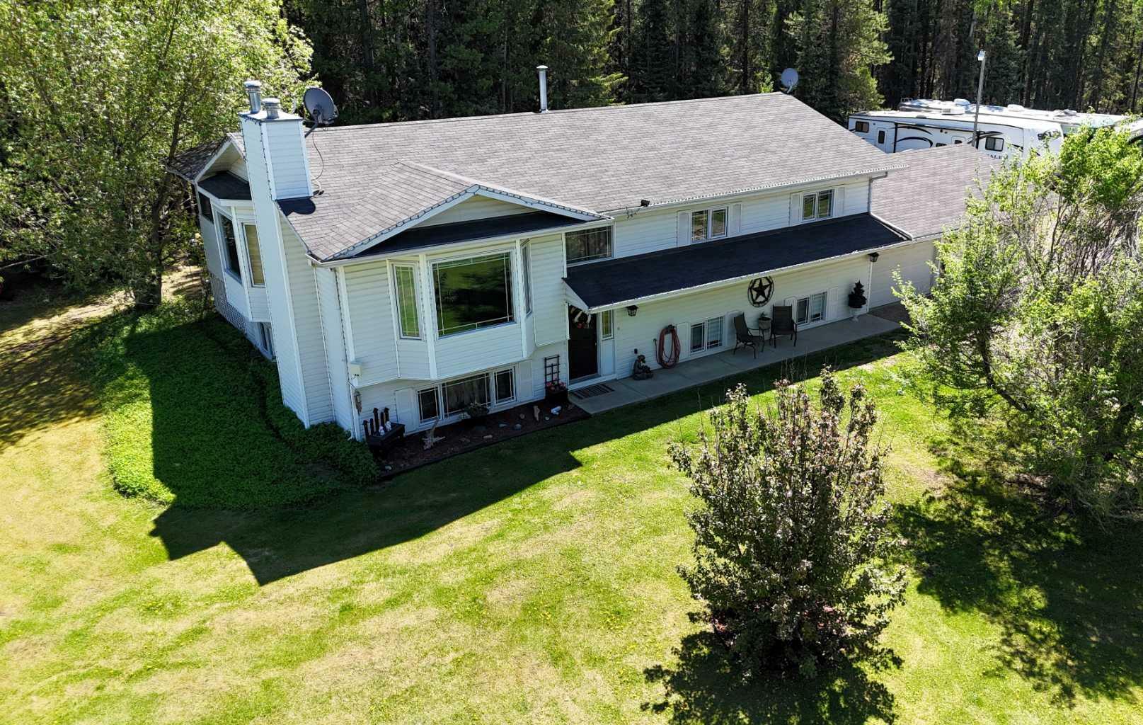 Property Photo: 16007C Township Road 532A AB T7E 3H9