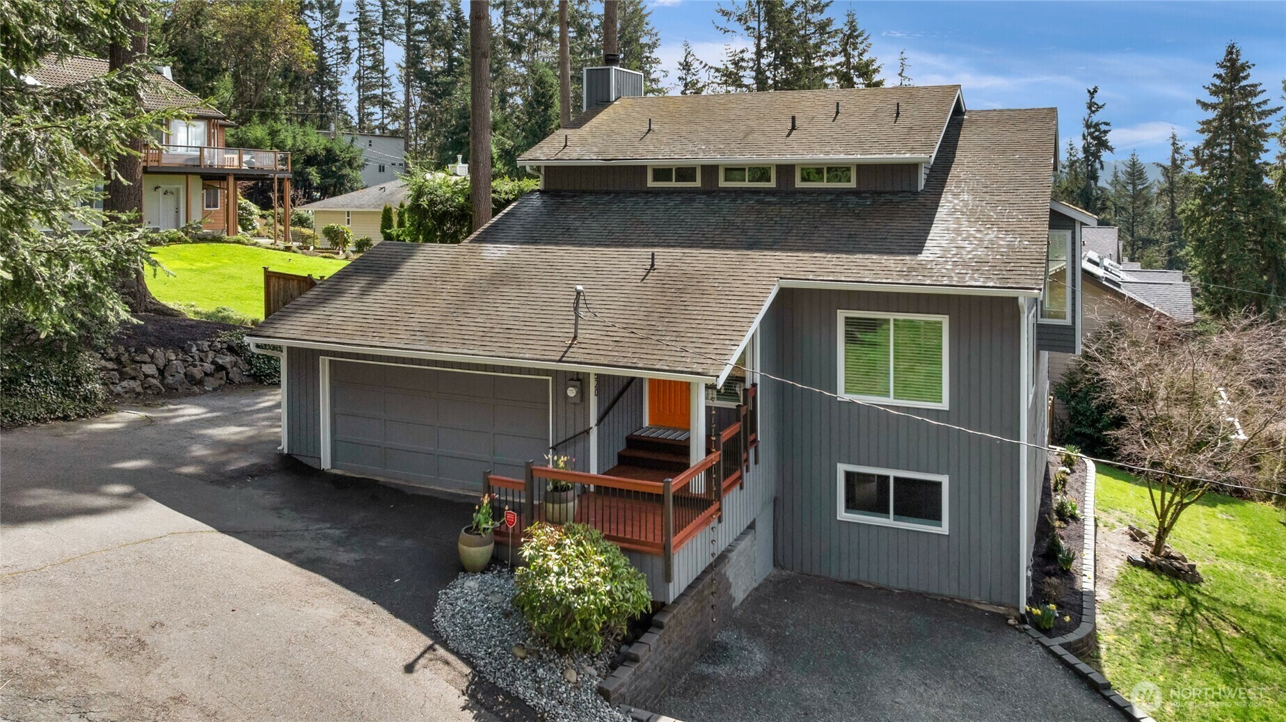 Property Photo: 1520 209th Avenue NE WA 98074