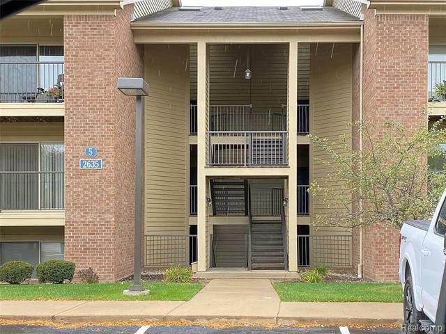 Property Photo: 2635 Greenstone Boulevard 507 MI 48326