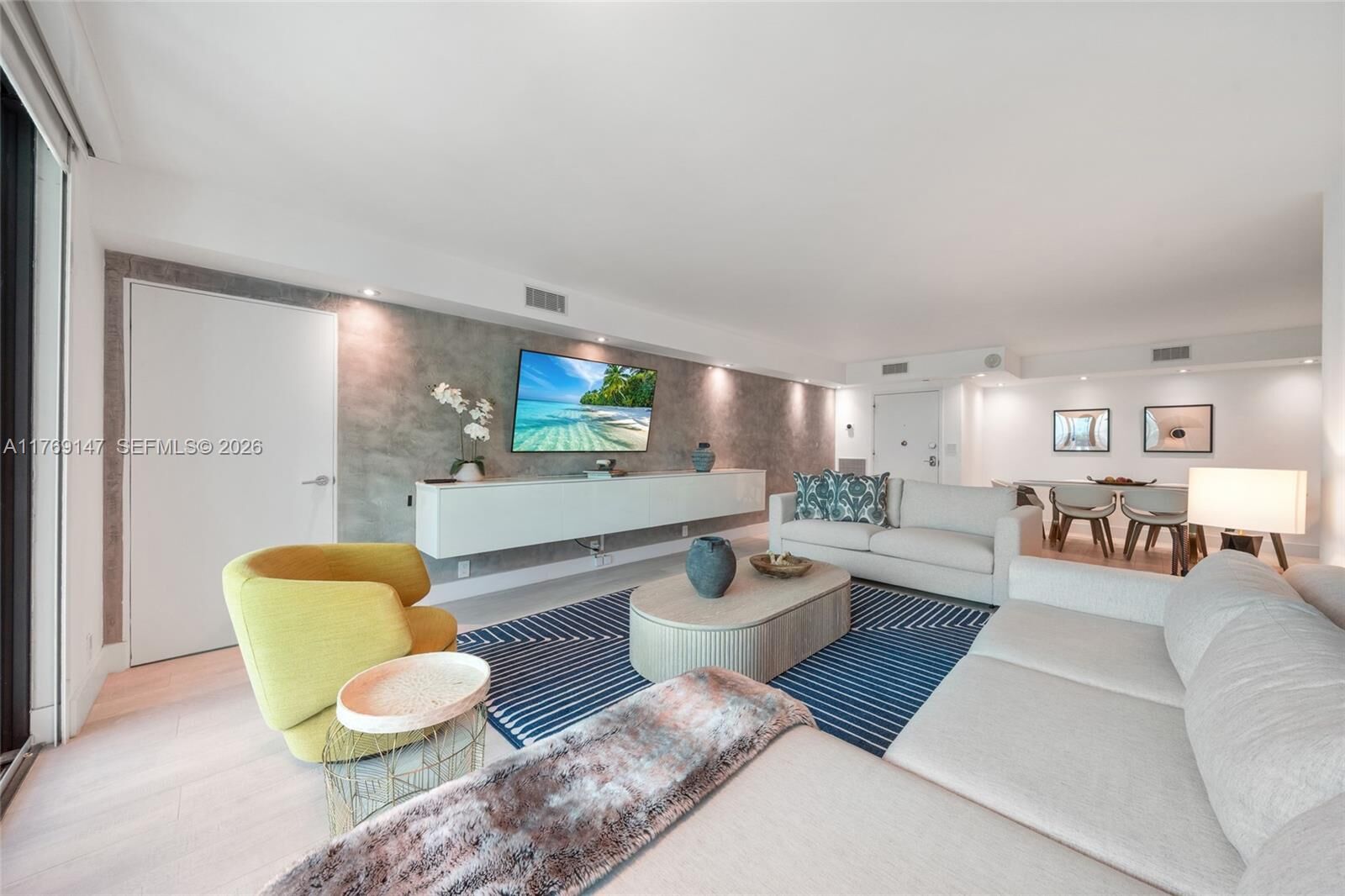 Property Photo:  1111 Crandon Blvd A1105  FL 33149 