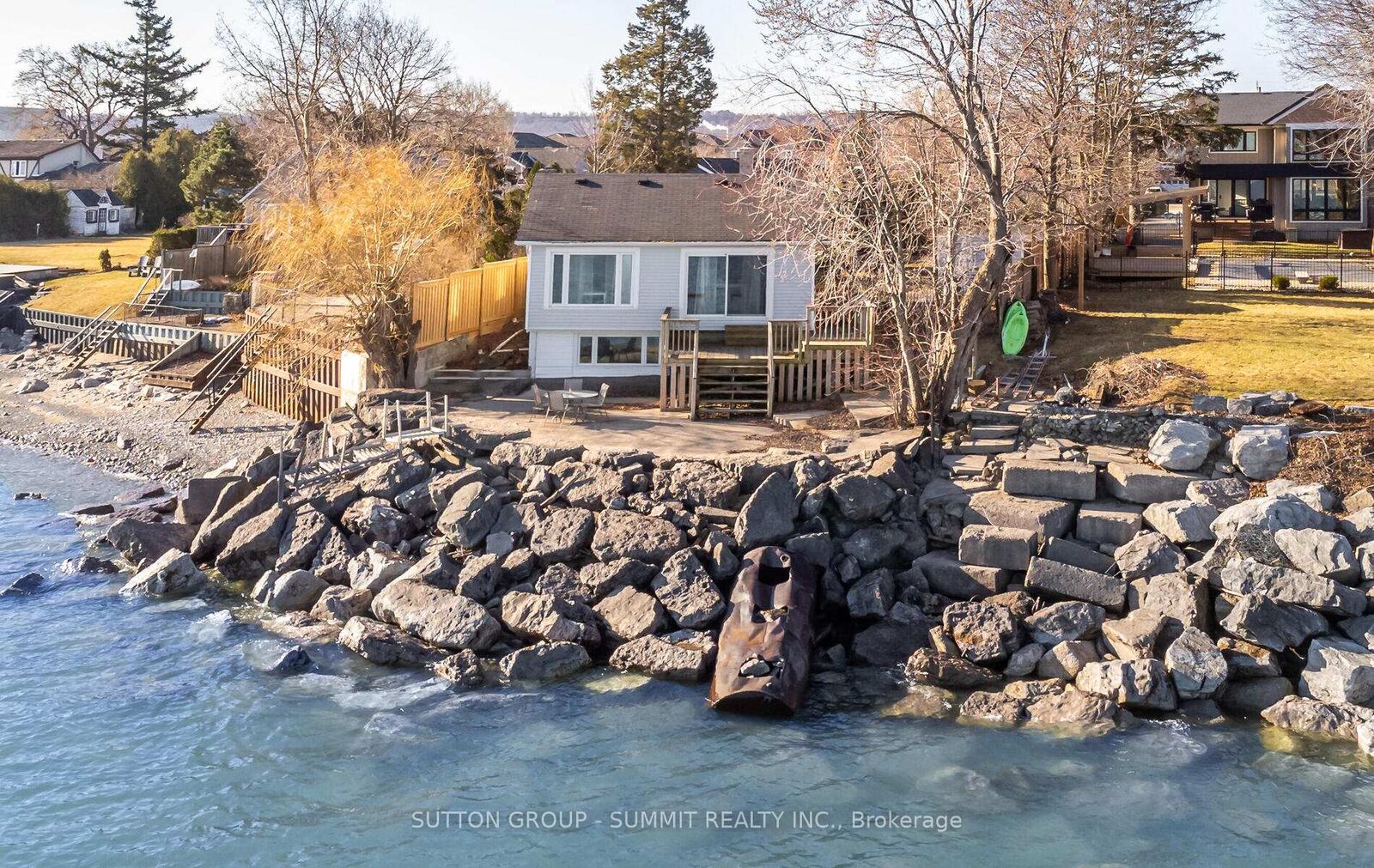 Property Photo: 18 1/2 Lakeshore Drive ON L8E 5C6