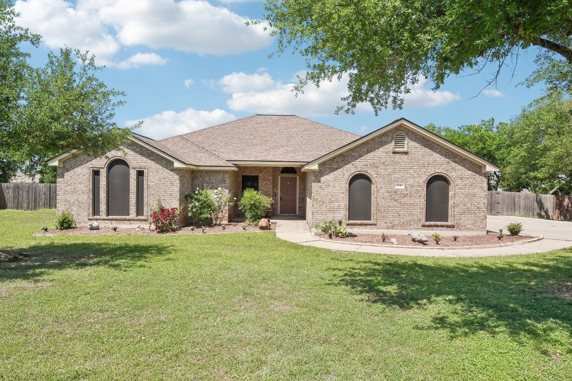Property Photo: 125 Blanco Drive TX 78634