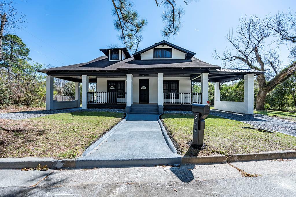Property Photo: 908 Peacock Drive GA 31701