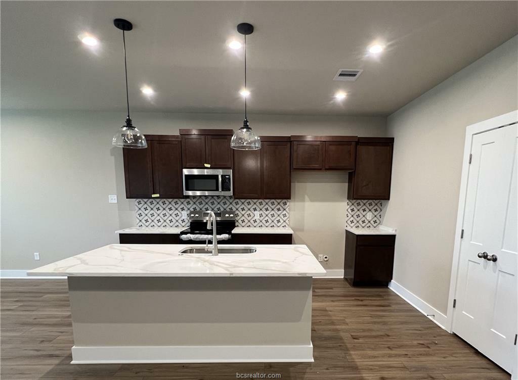 Property Photo: 5305 Lyle Place TX 77807