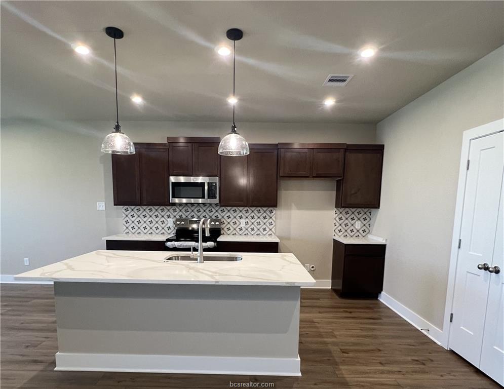 Property Photo:  5305 Lyle Place  TX 77807 