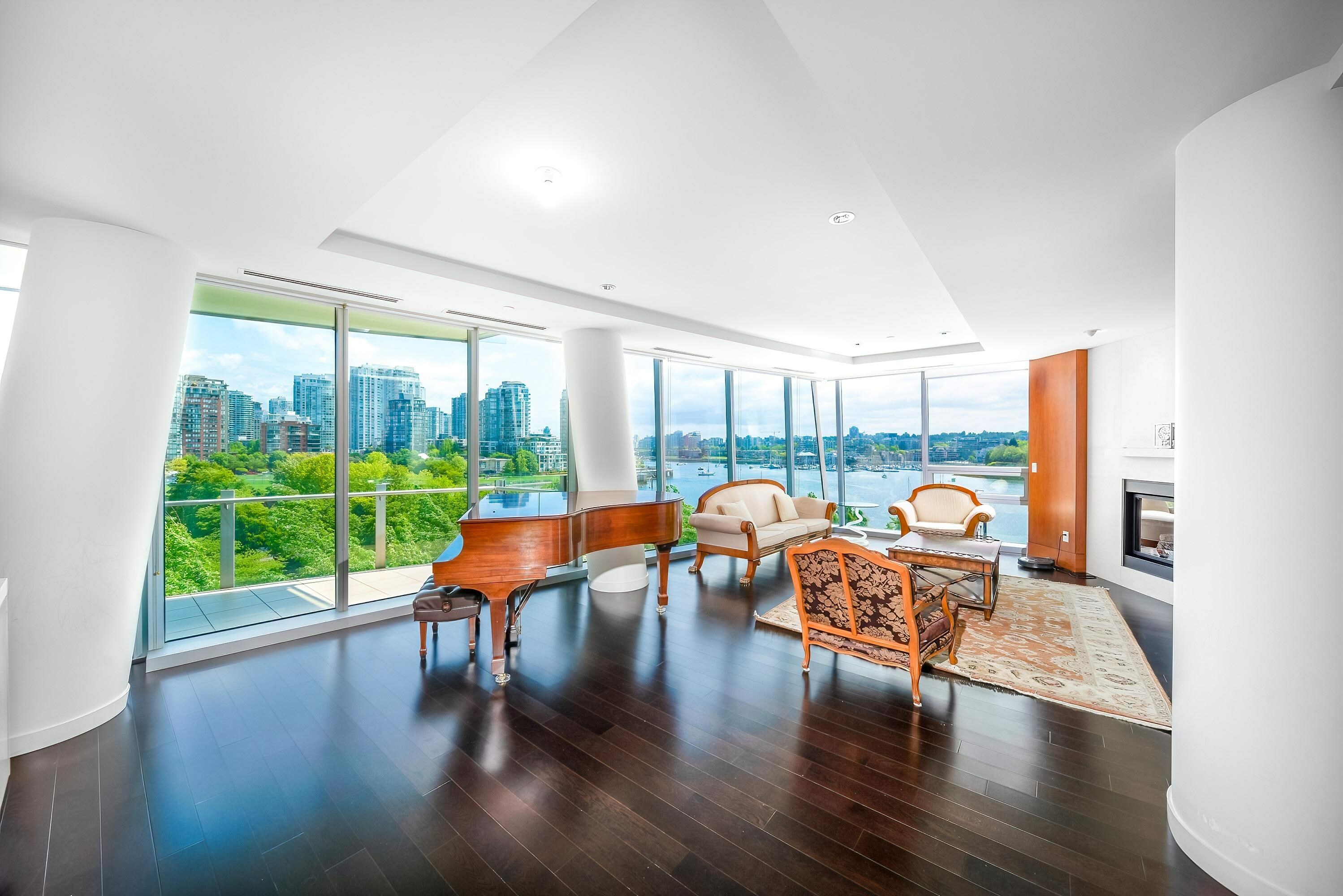 Property Photo: 1560 Homer Mews 702 BC V6Z 0A5