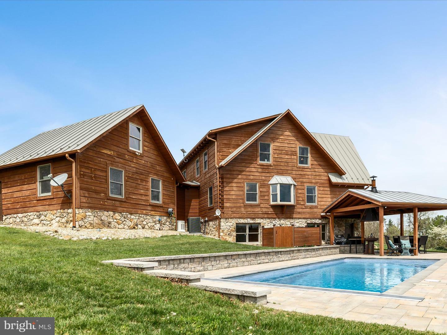 Property Photo: 1124 Knupp Road VA 22853