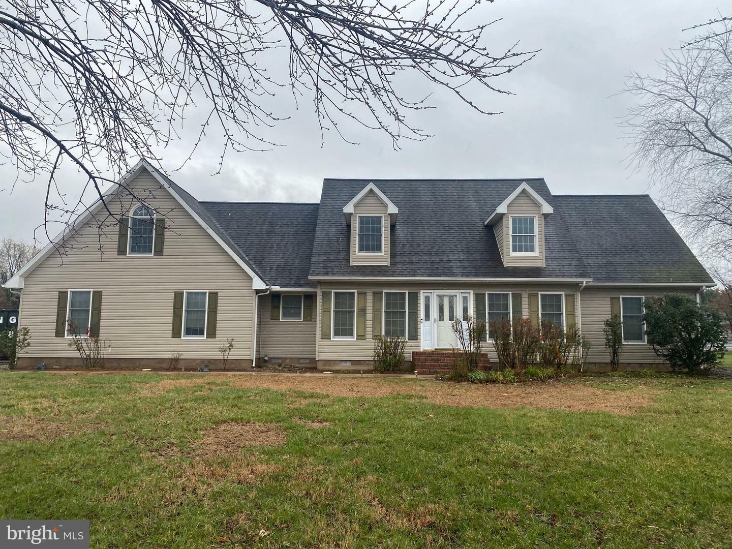 Property Photo: 302 Christopher Drive DE 19973