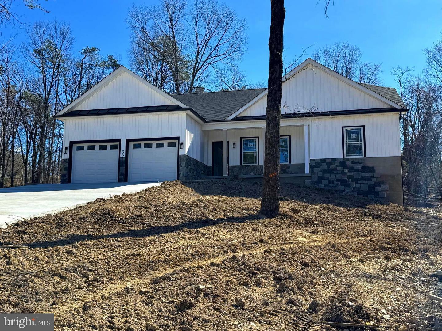 Property Photo: 33 Butternut Lane WV 25411