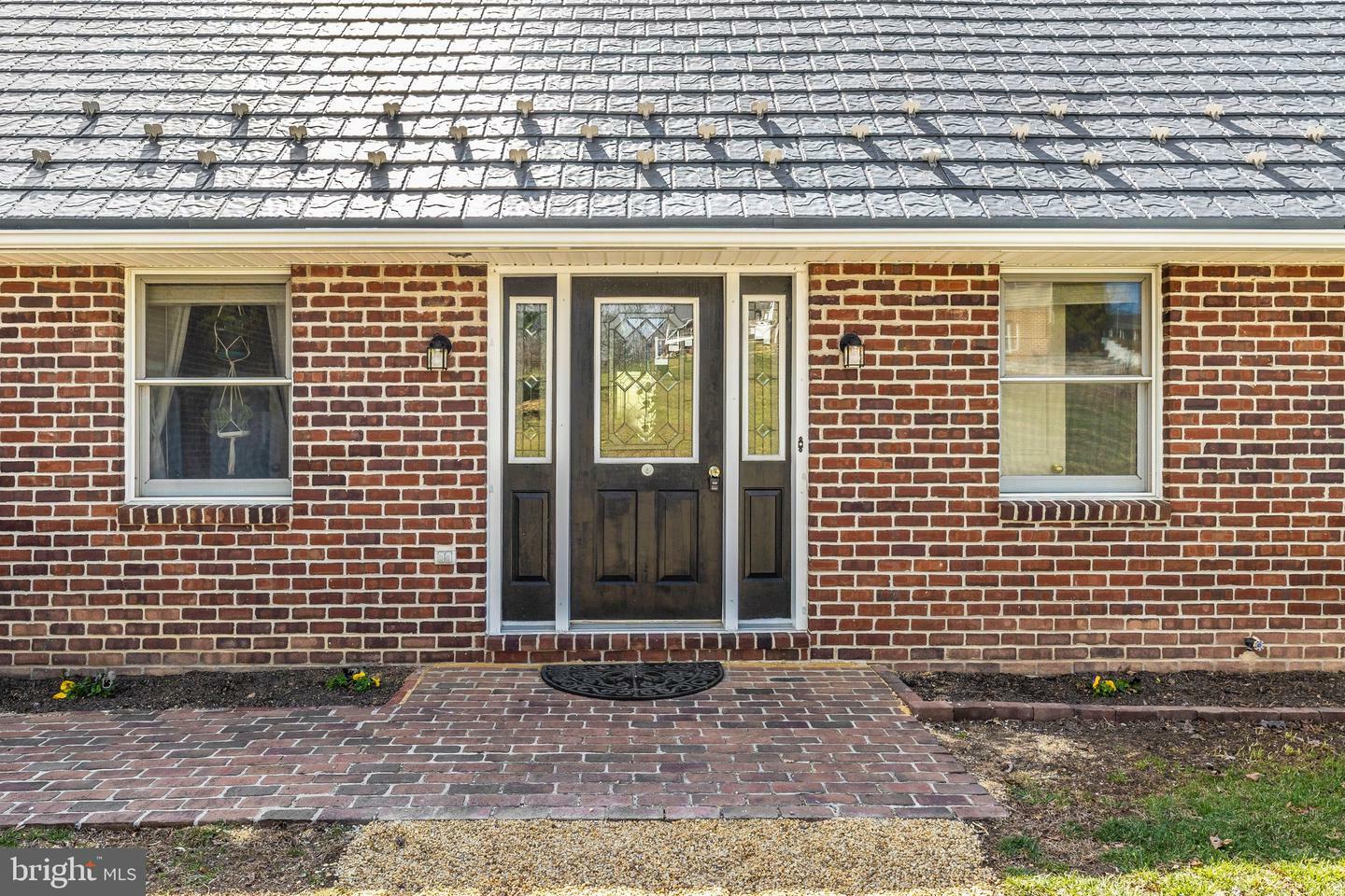 Property Photo: 215 Twin Lakes Circle WV 25405