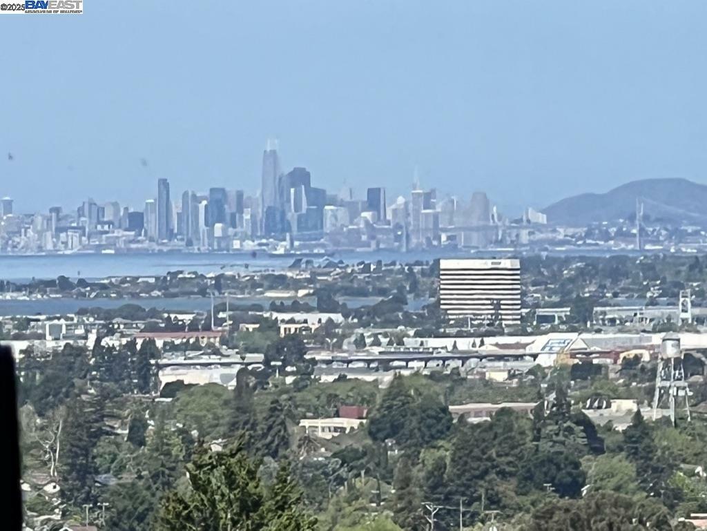 Property Photo: 1623 Graff Avenue CA 94577