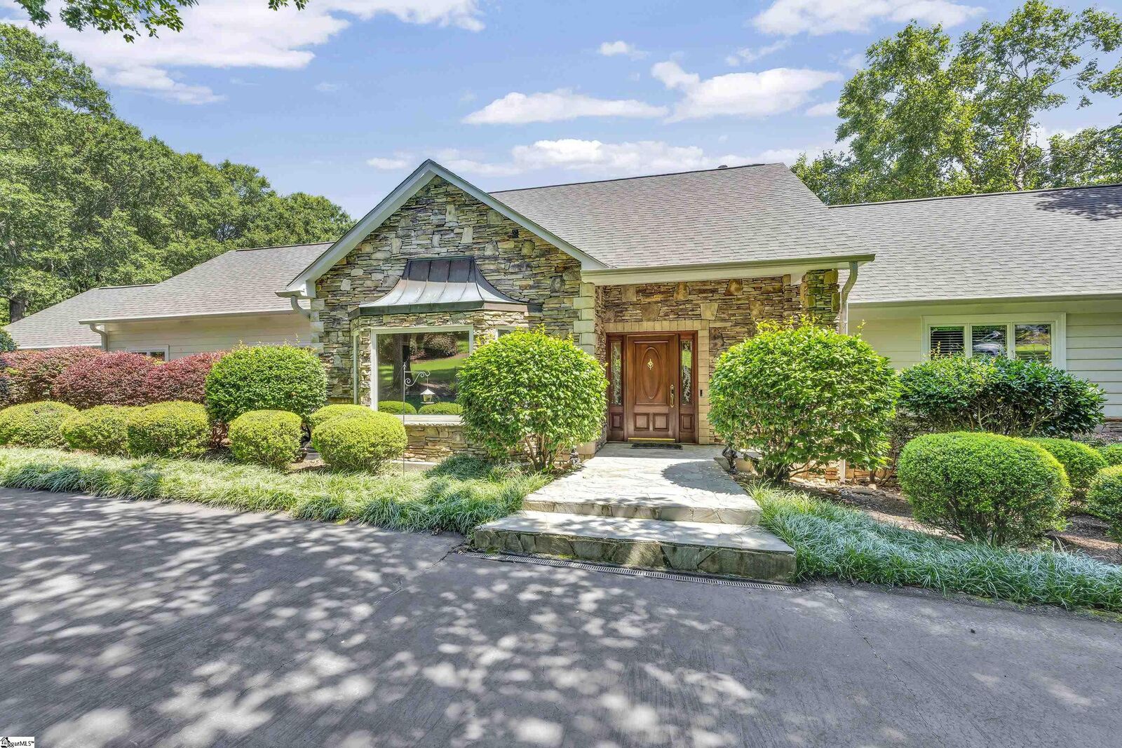 Property Photo:  15 Darien Way  SC 29615-3236 
