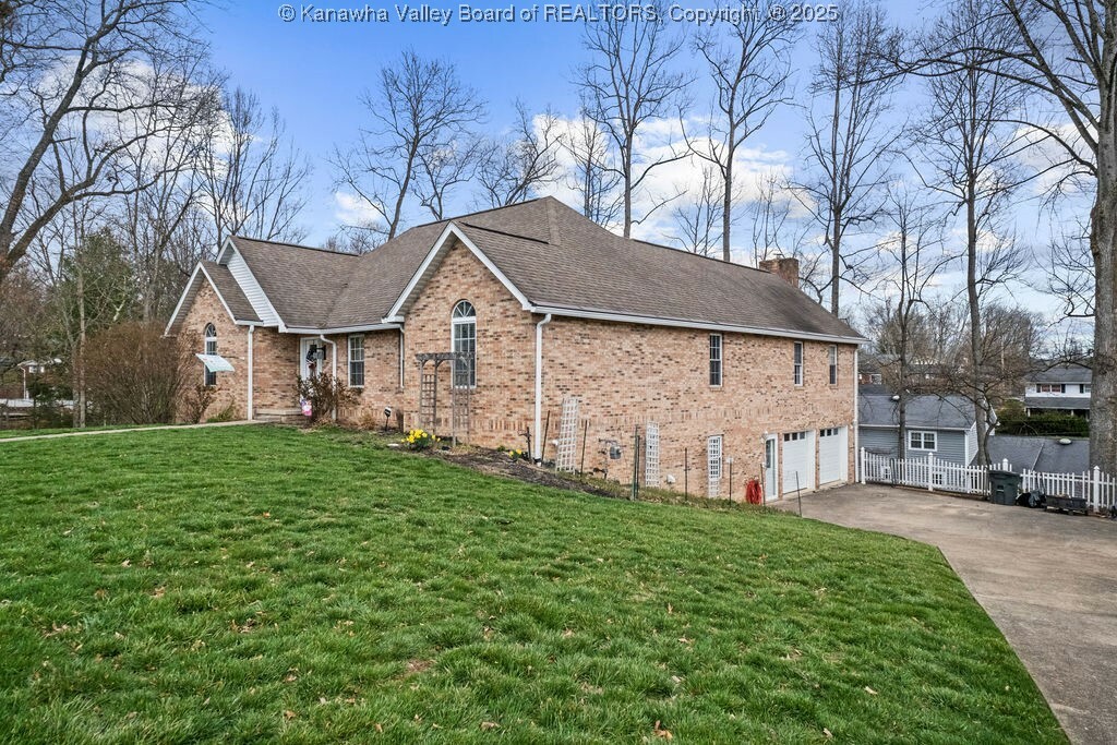 Property Photo: 5 Hitchcock Circle WV 25071